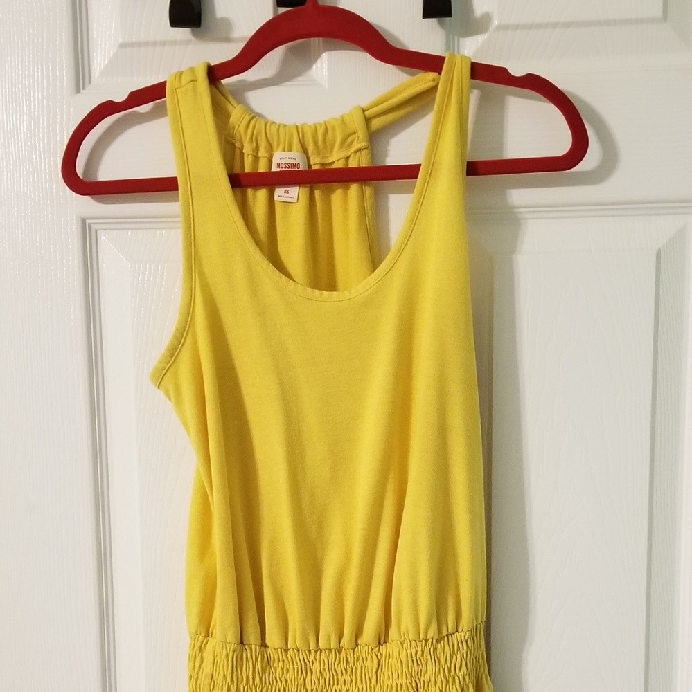 Yellow dress